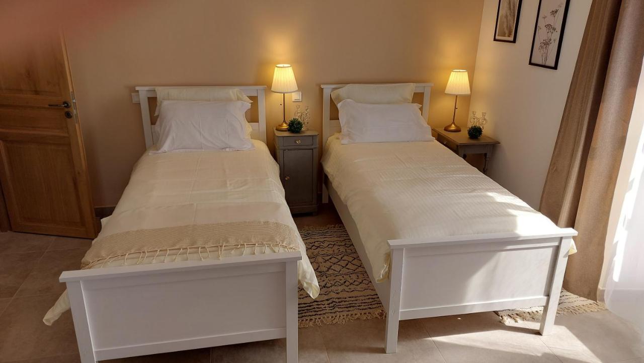 Mas Elena Bed & Breakfast Generargues Exterior photo